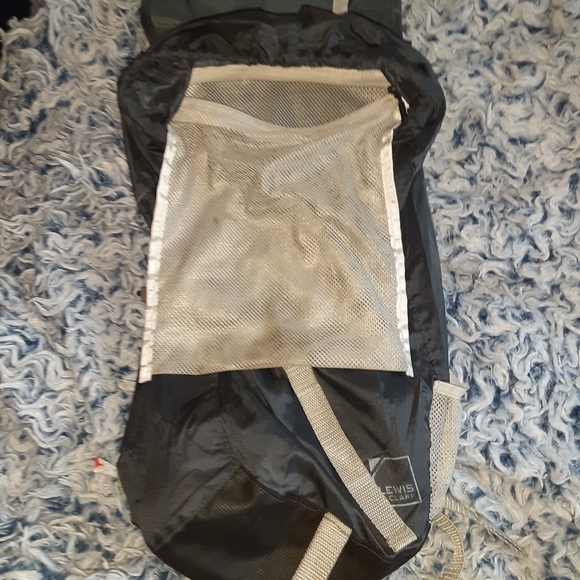 Lewis N. Clark outdoor hiking backpack, gray - Picture 4 of 8